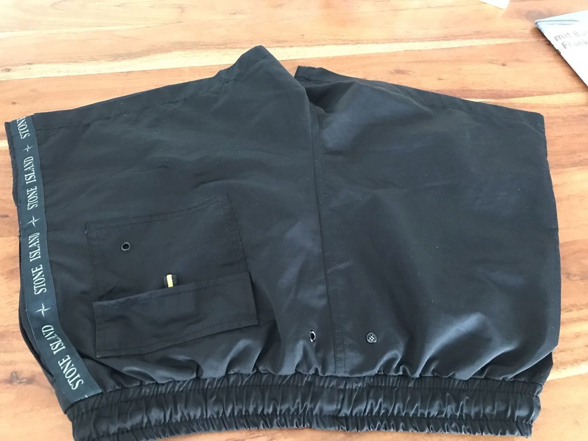 Stone Island Pantaloni: Stone Island Shorts Gr M – Usato da St. Gallen venduto da Emifrei 8