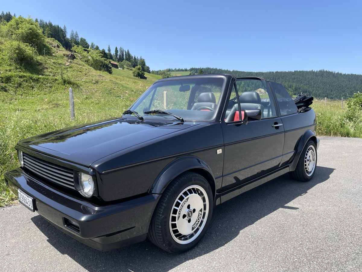 Automobili: VW Golf 1 Cabriolet 1.8 – Usato da Einsiedeln venduto da pioneertv
