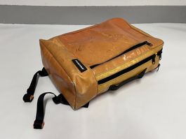 Freitag Rucksack Modell F306 Hazzard, okker