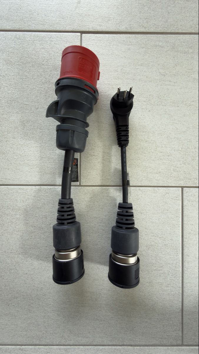 Juice Batterie-Ladegeräte: Juice booster 2  – Gebraucht aus Biel/Bienne von f_t_672n 1