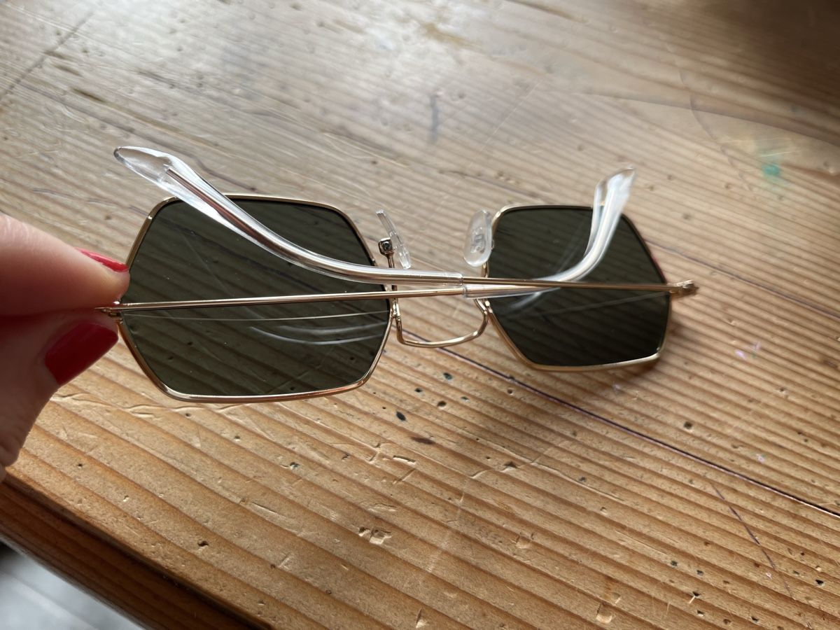 Brillen & Gläser: Sonnenbrille – Neu und originalverpackt aus Dotzigen von White_Warrior 2