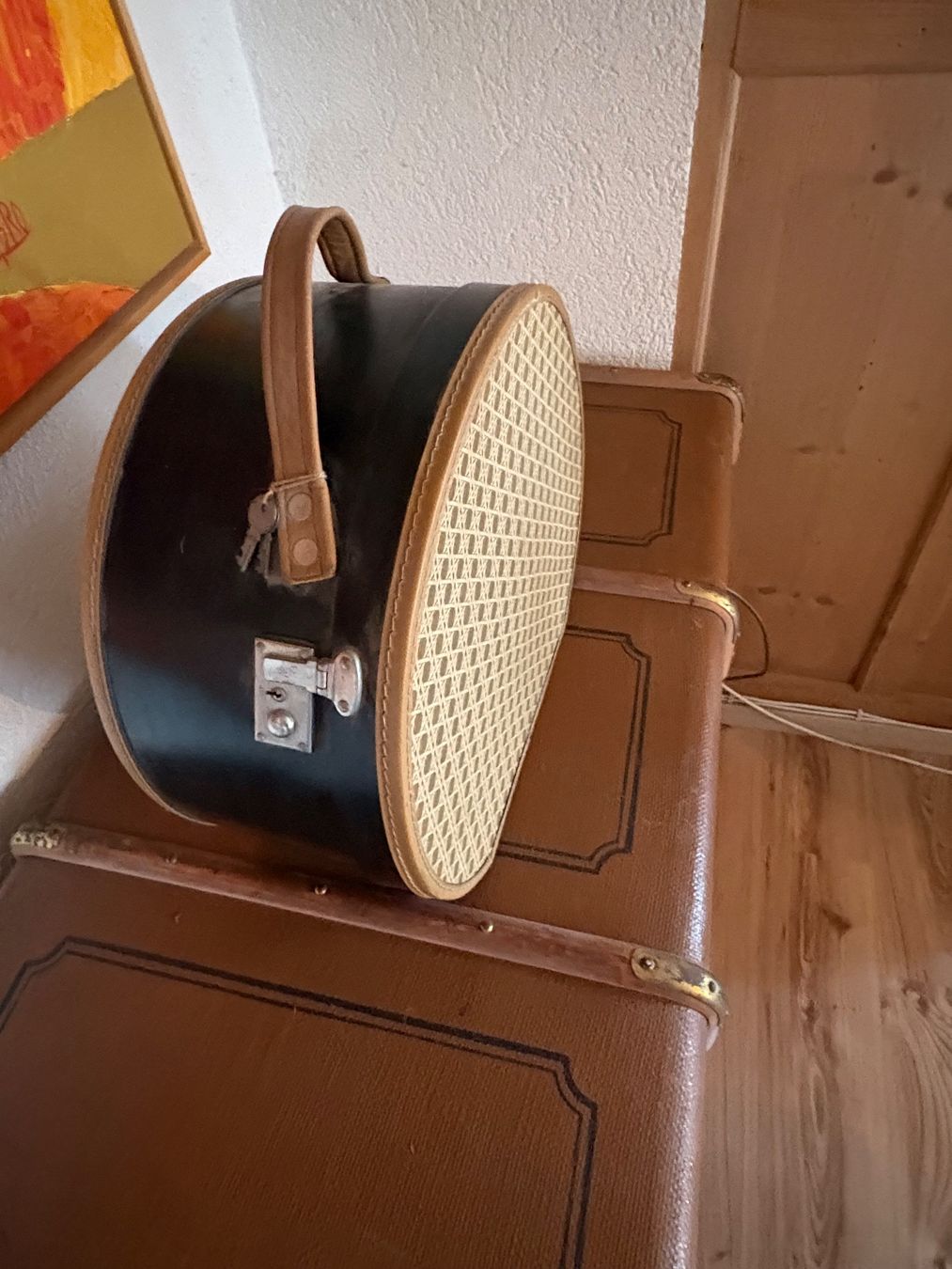 Reisekoffer: Hut Koffer – Gebraucht aus Rüti b. Riggisberg von caro7171 1