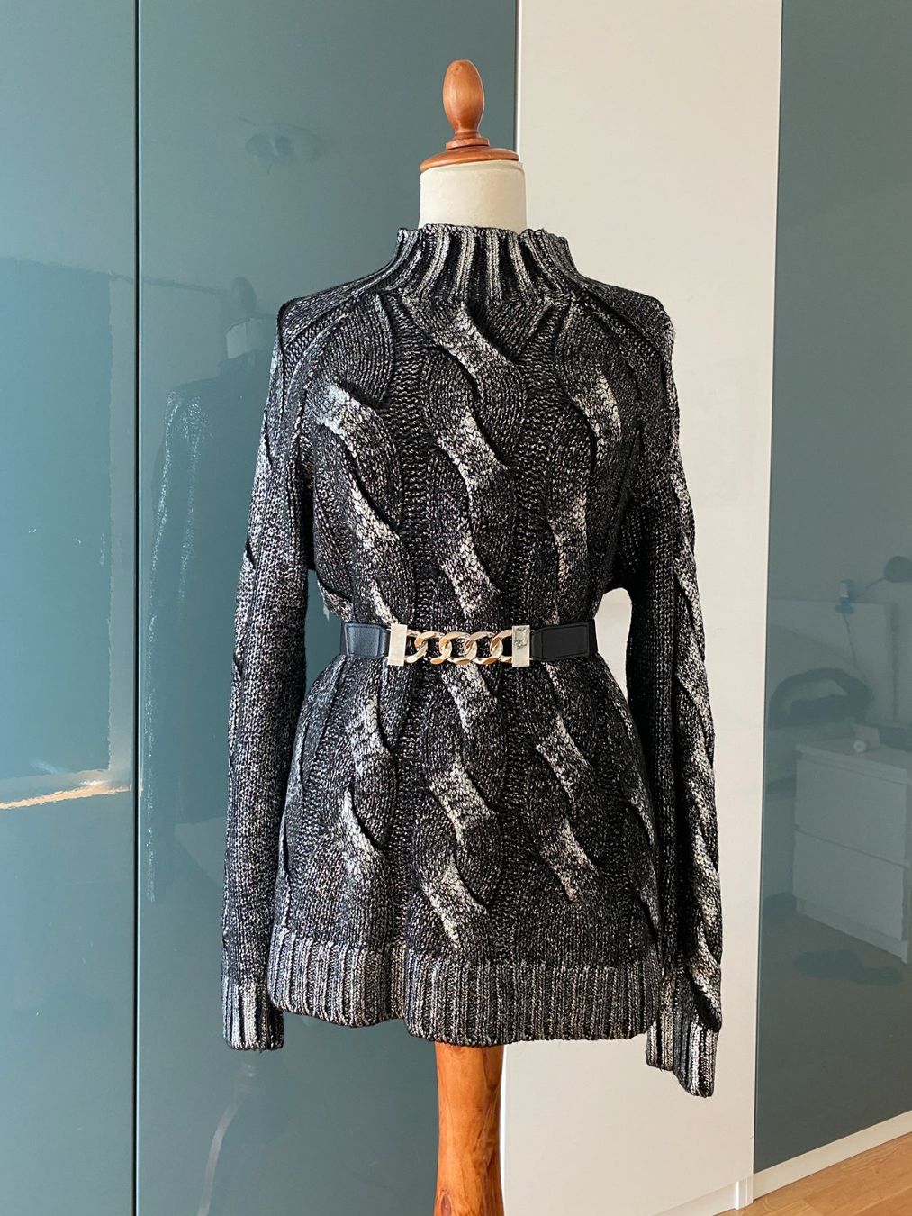Maglioni & Felpe: Joinus Pullover Damen S eher M Schwarz – Nuovo (secondo la descrizione) da Dübendorf venduto da Levintreyer 1