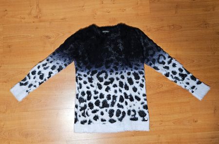 Koroshi Pullover