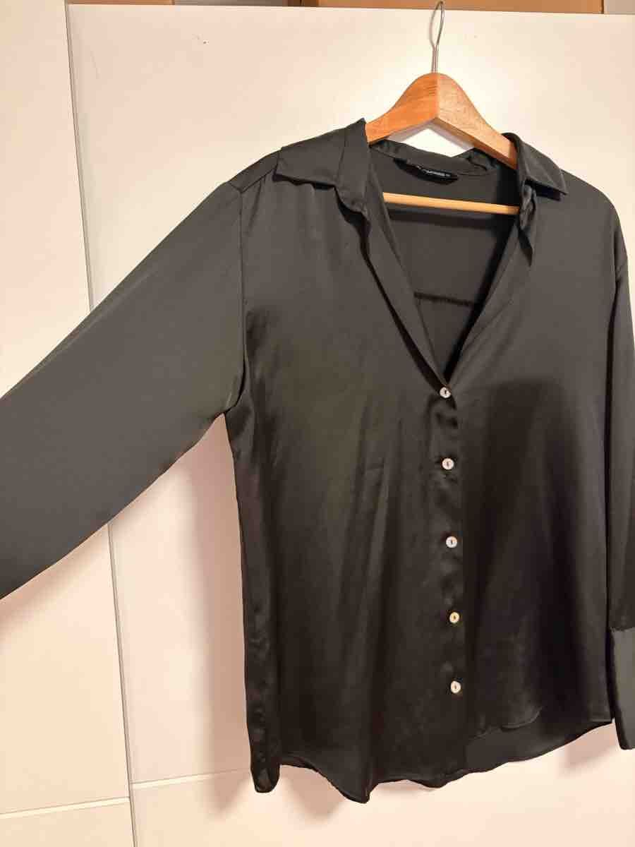 Zara Camicette: Zara Blouse in Black Size M – Nuovo (secondo la descrizione) da Lenzburg venduto da mac_5y8n 2