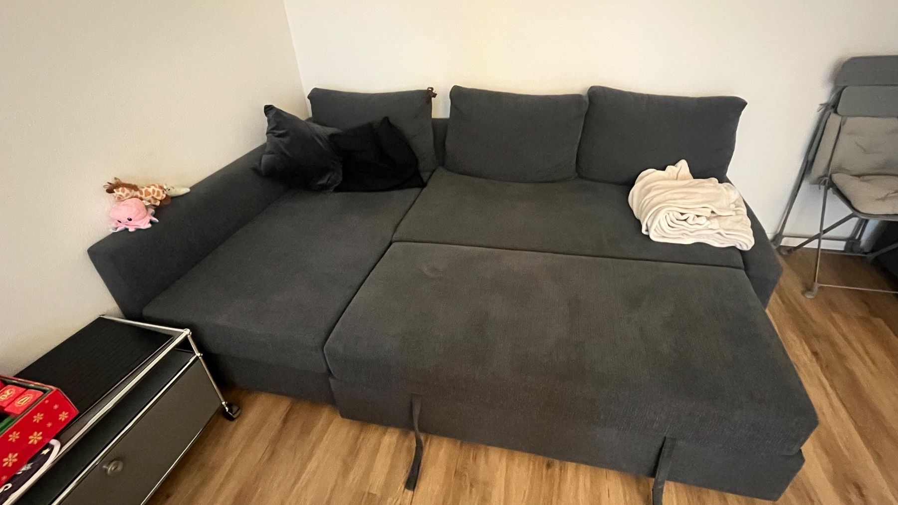 Divani: Ecksofa mit Bettfunktion und Stauraum gebraucht – Usato da Winterthur venduto da ele_l5md 1