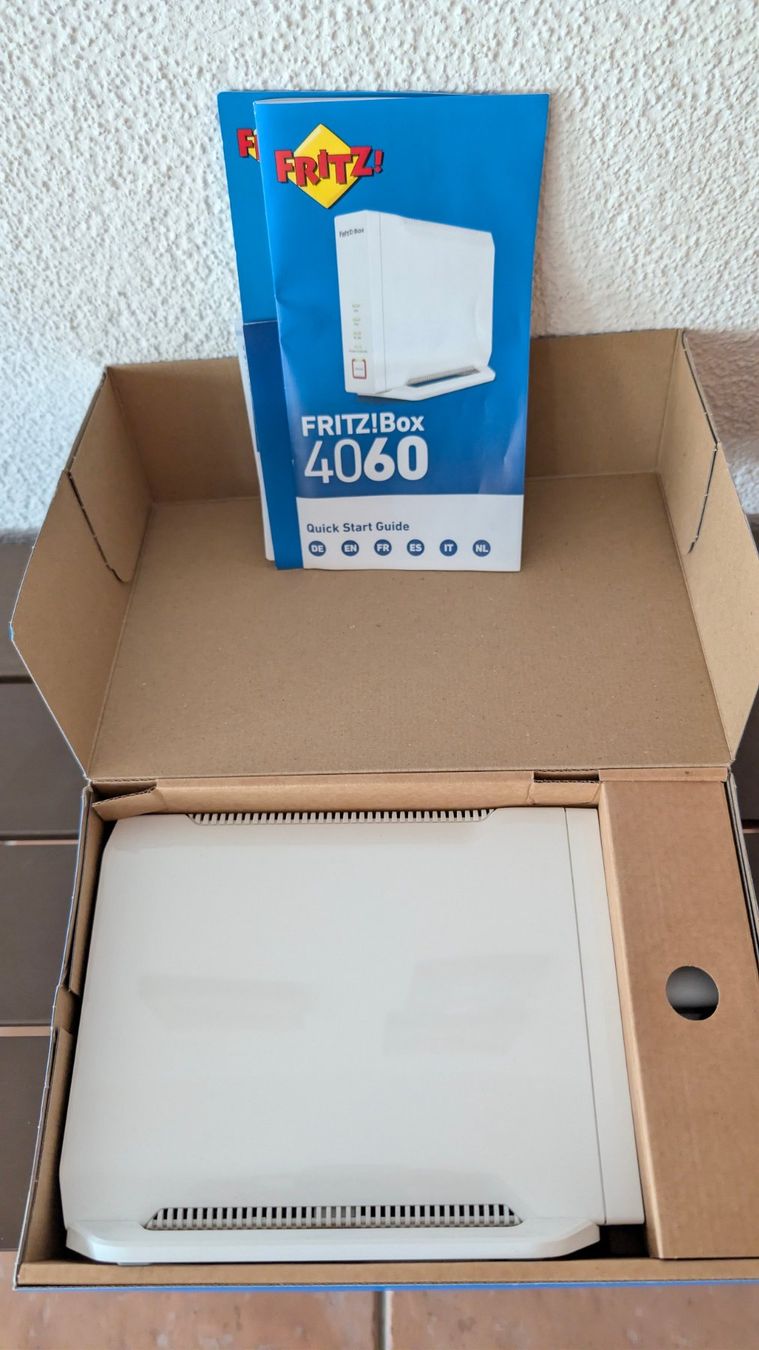 Fritz Modems & Router: FRITZ! Box 4060 International – Gebraucht aus Pfäffikon ZH von Xen333 1