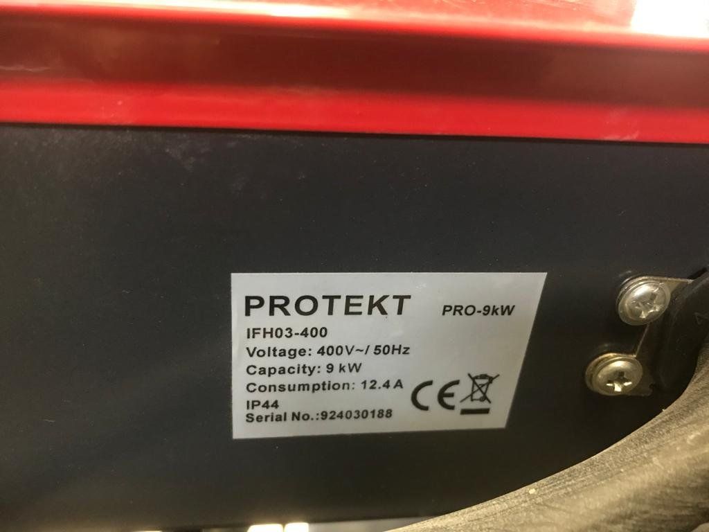 Radiateurs: Elektroheizer – D'occasion à Pfäffikon SZ par Lampi_Adri 1
