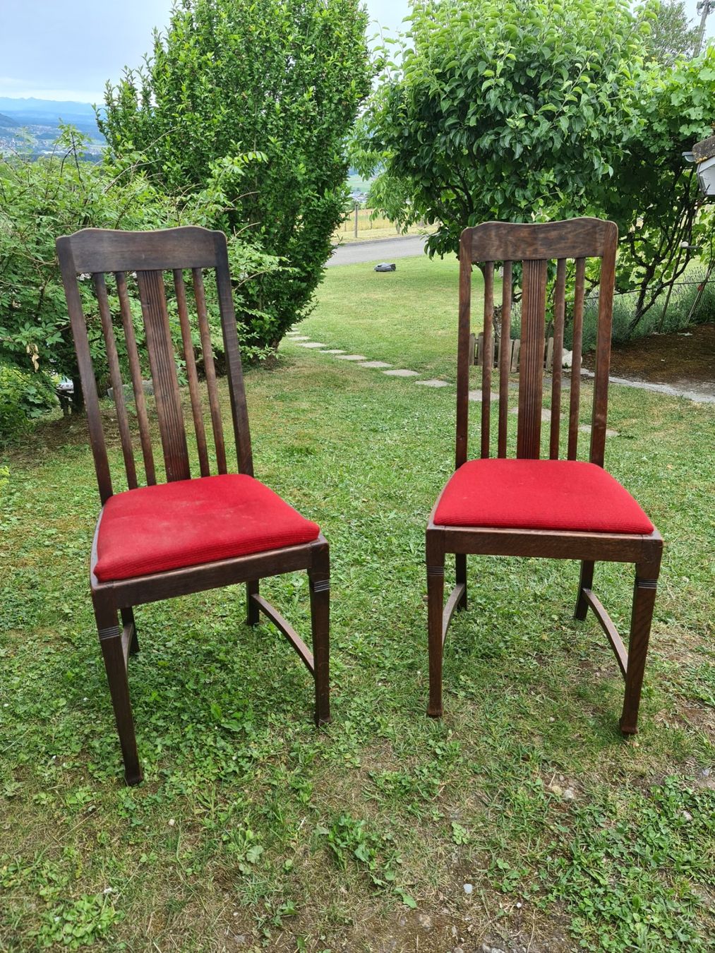 Sedie: 2 alte Stühle – Usato da Niederlenz venduto da DaveDasWahnsinn