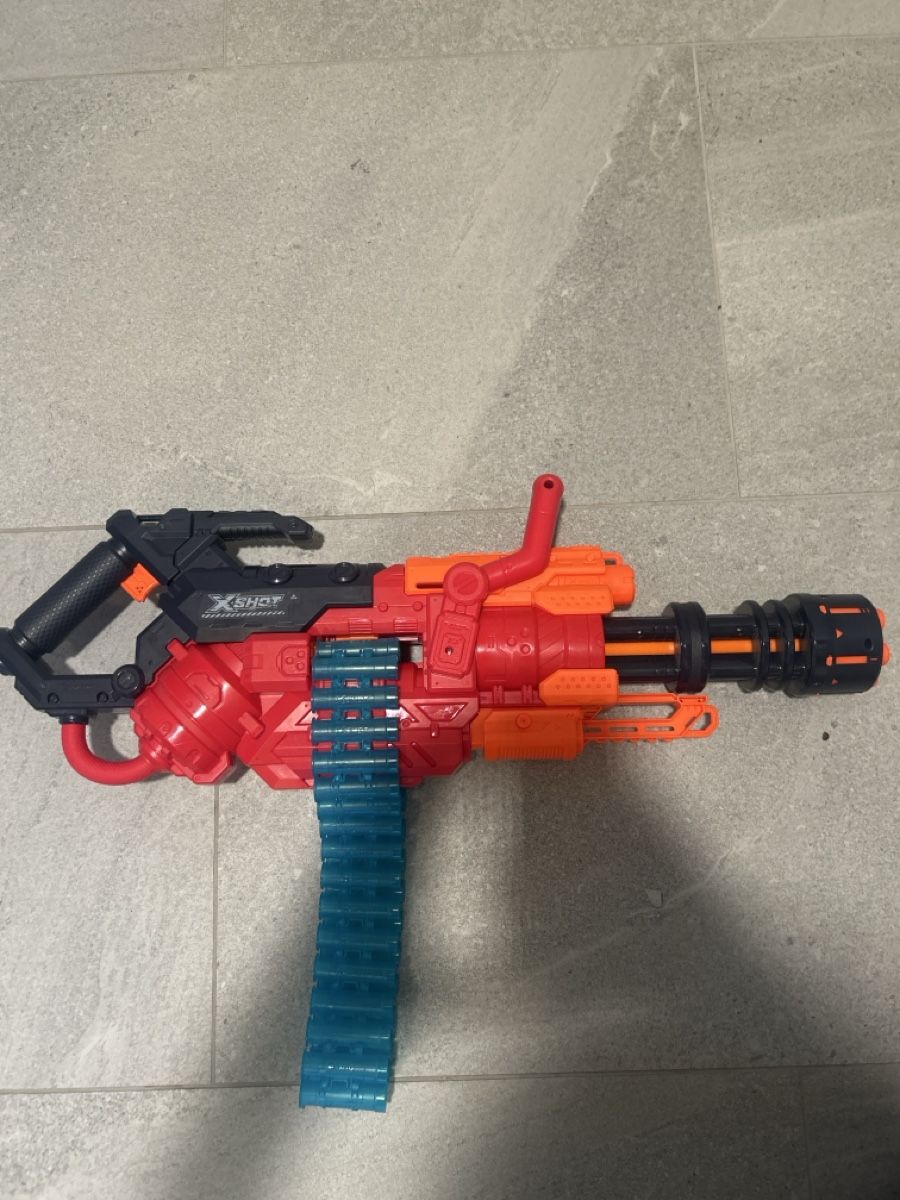 Giocattoli: X shot minigun – Usato da Fahrwangen venduto da qtechx