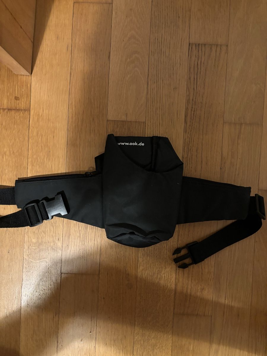 Decathlon Sacs: Bauchtasche schwarz neu – Neuf avec emballage d'origine à Zürich par joe_rsz2 1
