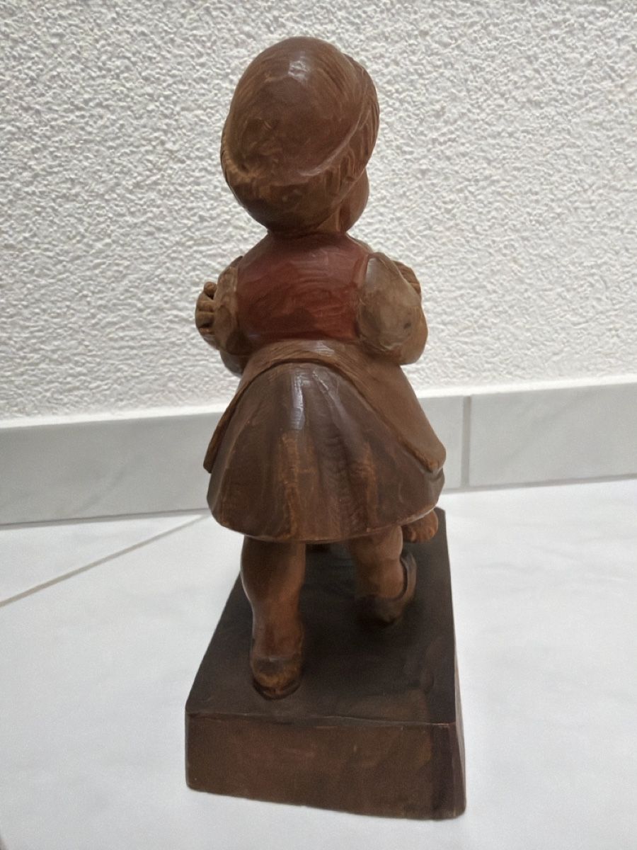 Statuette: Holzfigur geschnitzt, tanzende Kinder. – Usato da Biberist venduto da Momo33 4