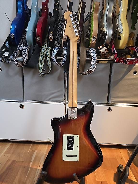 Instruments de musique: Fender Meteora Player Plus – D'occasion à Russikon par SchenkB 1