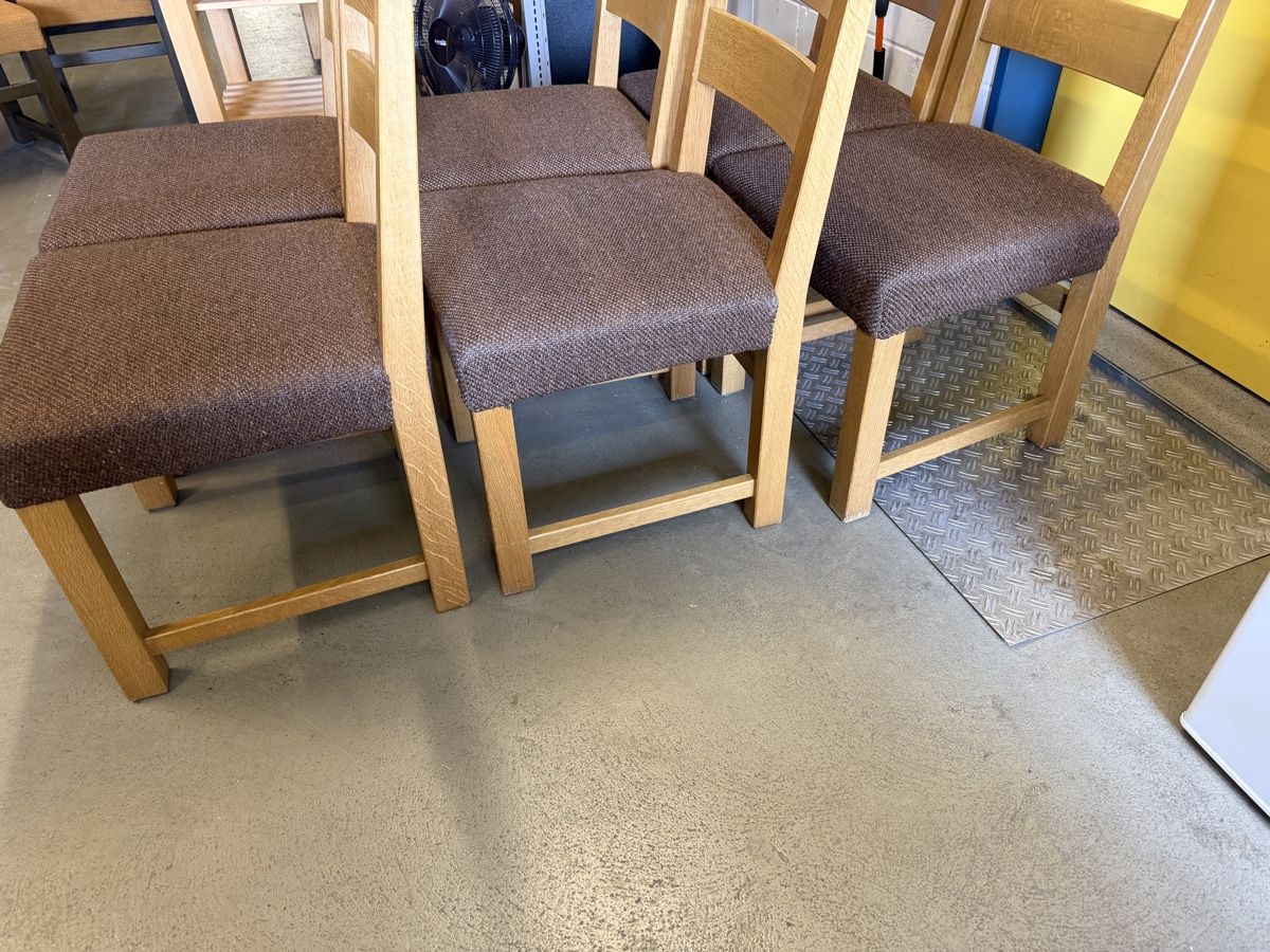 Sedie: 6 Stück Massiv Esszimmer Stühle Top – Usato da Strengelbach venduto da RaenAntikDesign 3