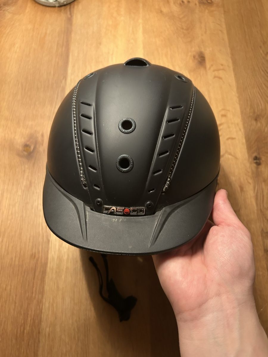 Casco Caschi: Reithelm Casco Mistrall 2 – Usato da Büren an der Aare venduto da oli_kl72 1