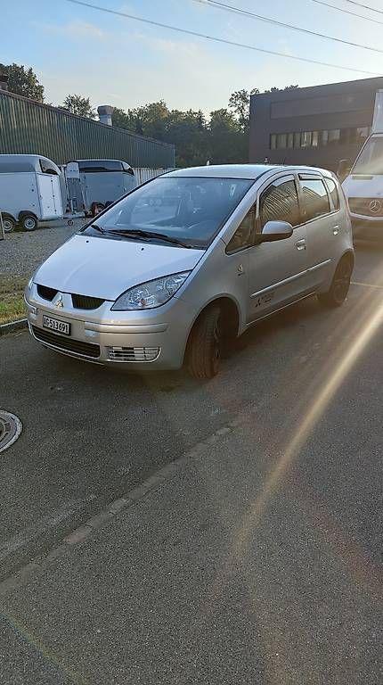 Autos: Mitsubishi Colt  – D'occasion à Habsburg par luk_gr88 1