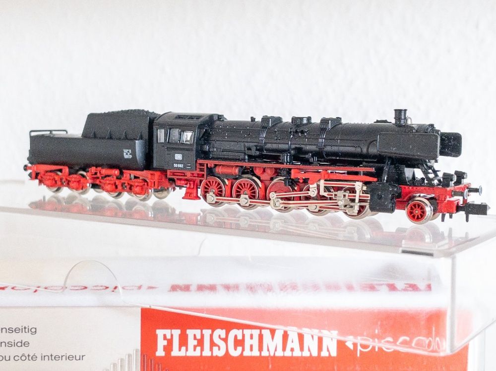 Chariot Nettoyeur De Rails Fleischmann Clean - Pour Train Miniature, Nettoie Poussière, Huile, Usure Caoutchouc