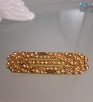 Zauberhafte Brosche