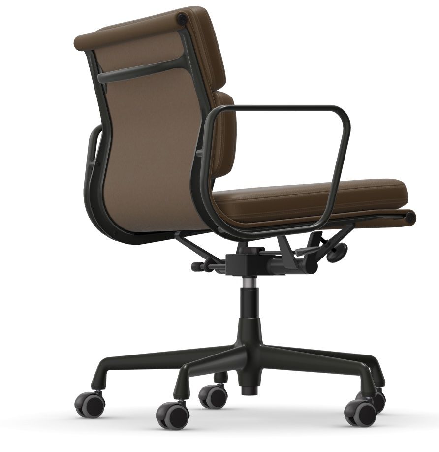 vitra. Soft Pad Chair EA 217 – Work Charles & Ray Eames 1969 (Neu und ...