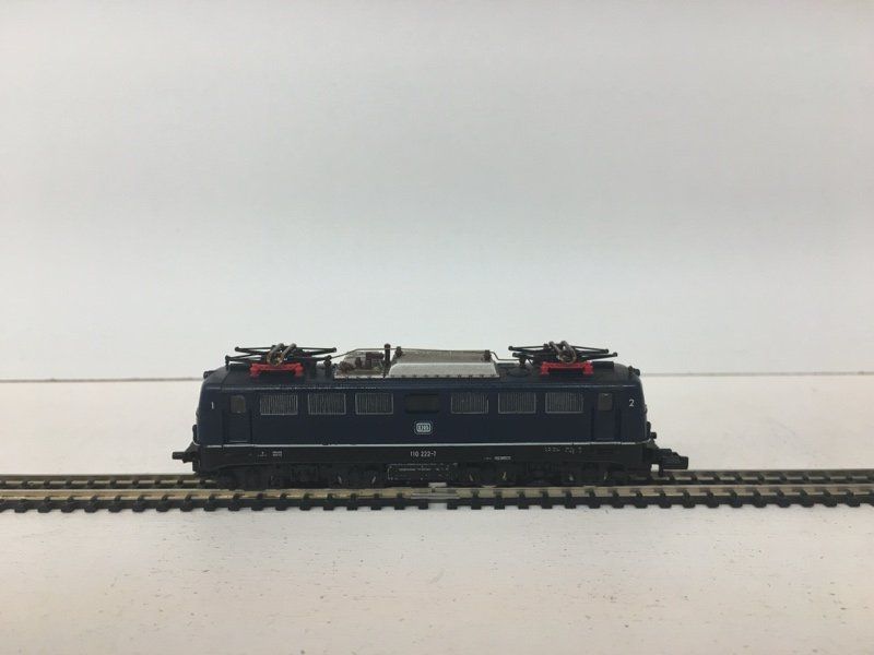 Arnold Modellini di ferrovie: Spur N Br 110 der Deutschen Bundesbahn – Usato da Büsserach venduto da ModellbahnDepot 4