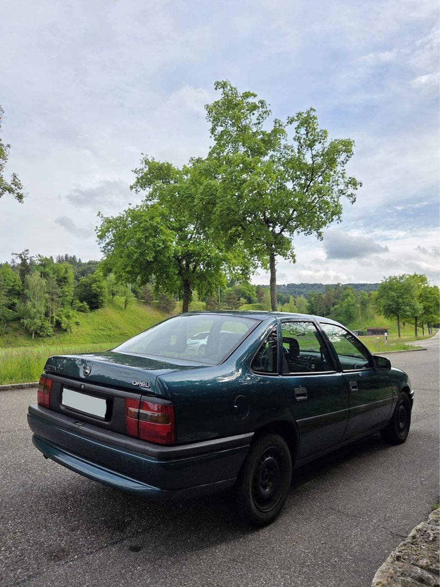 Opel Automobili: opel vectra – Usato da Rümikon AG venduto da asa_vh8y 1