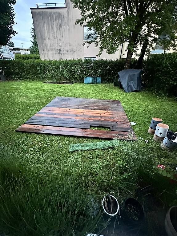 Articoli in legno: Holzdiele  – Usato da Spreitenbach venduto da ale_9qvj