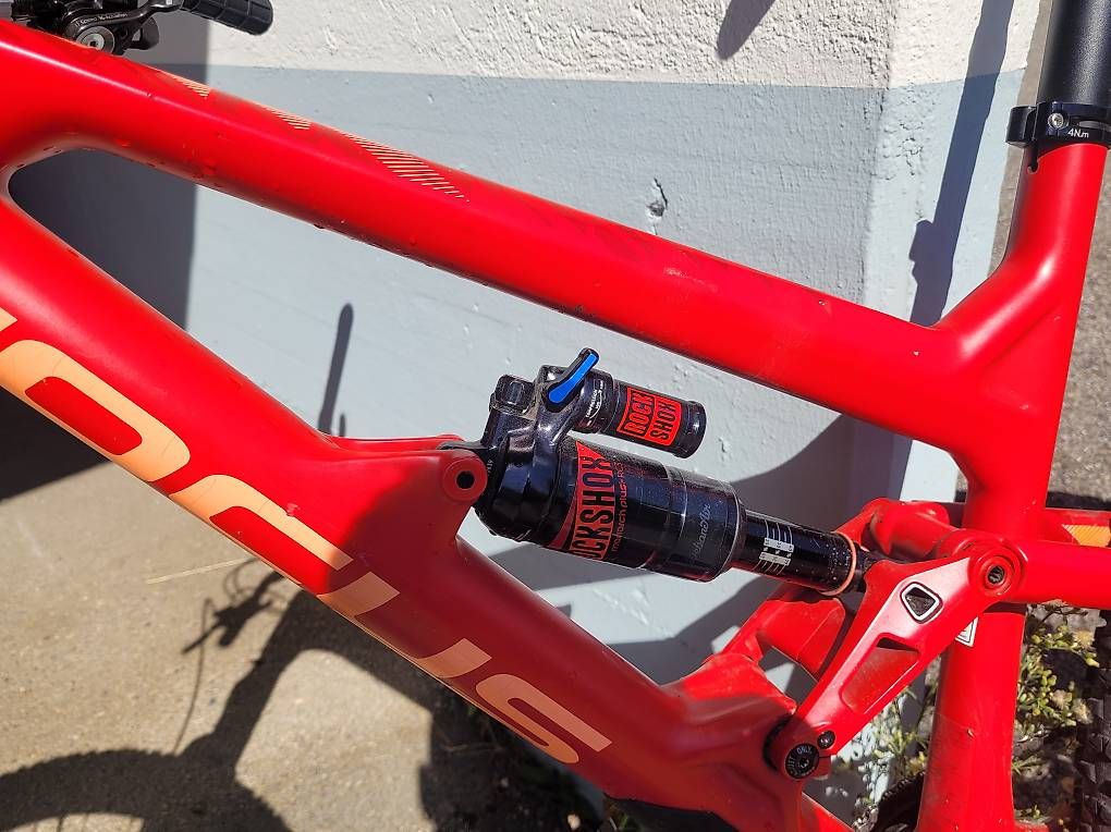 Focus Vélos: Vtt enduro FOCUS carbone – D'occasion à Bremblens par fab_1112 4