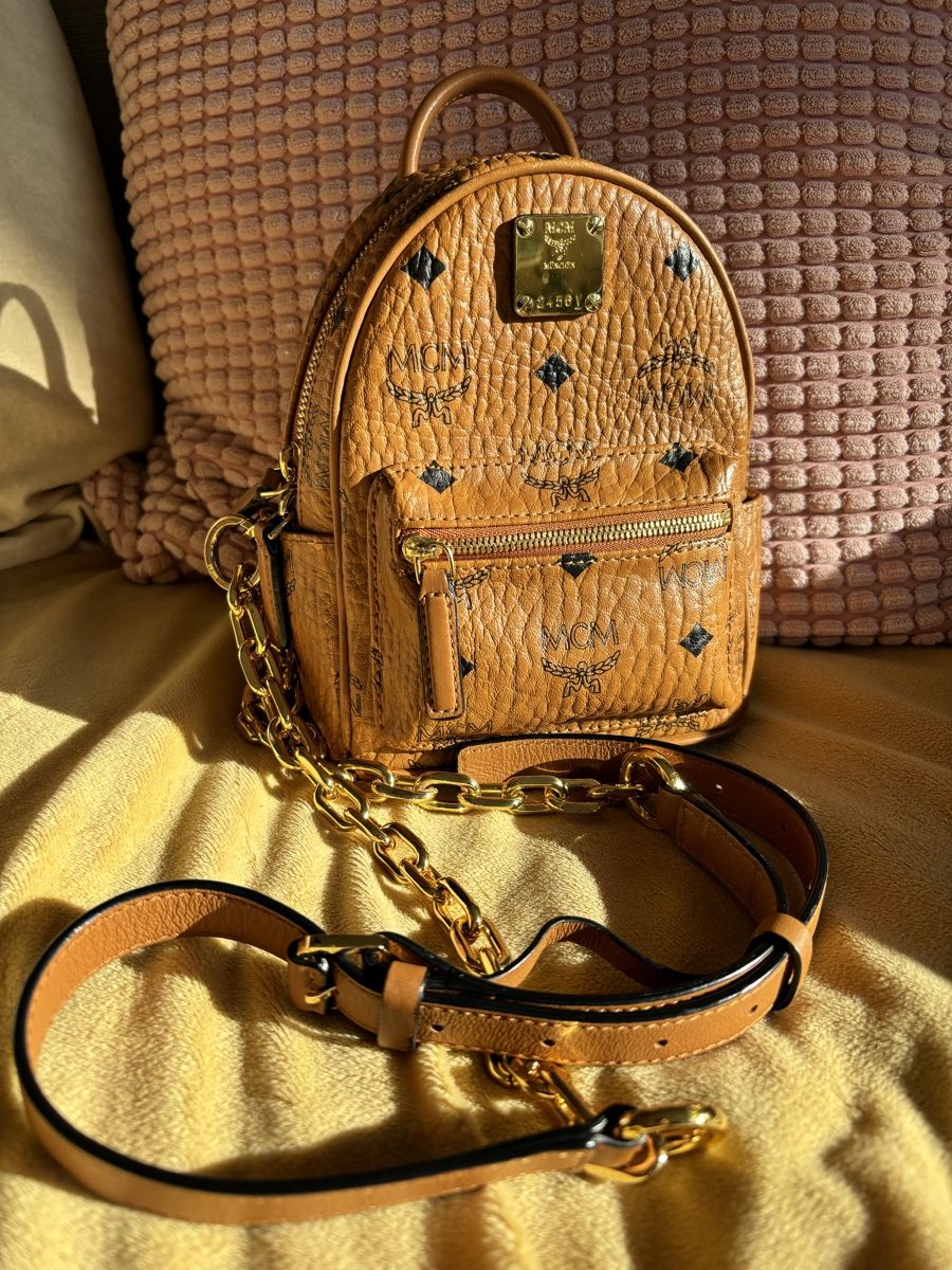Mcm Autres vêtements & accessoires: MCM – D'occasion à Rapperswil SG par Gemstonebyyo 1