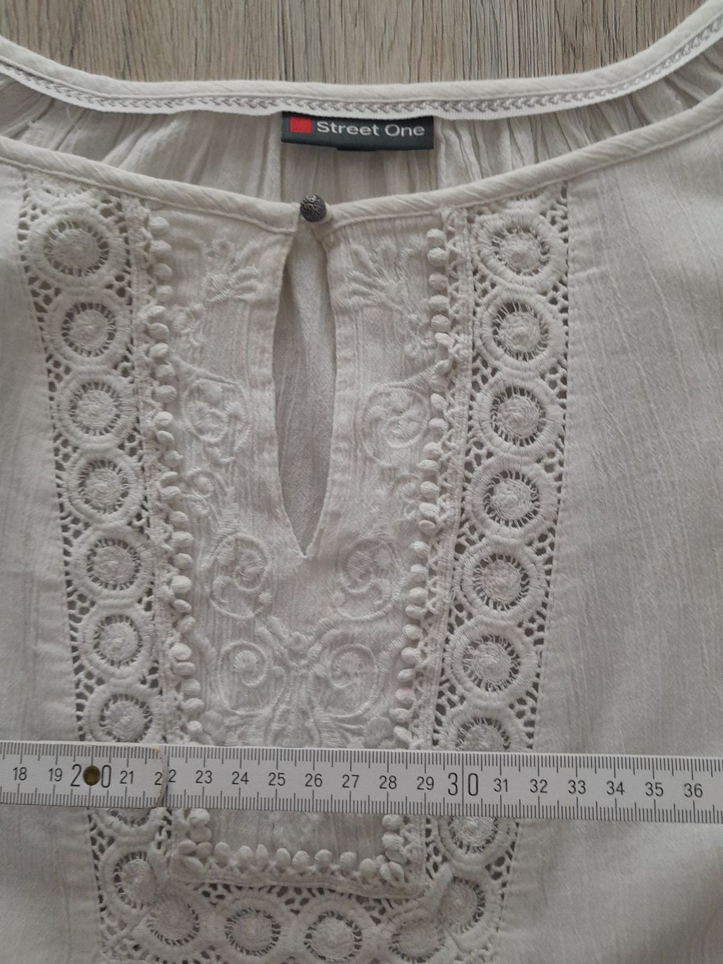 Blusen: Wunderschöne Streetone Bluse – Gebraucht aus Zürich von Sustainability 2