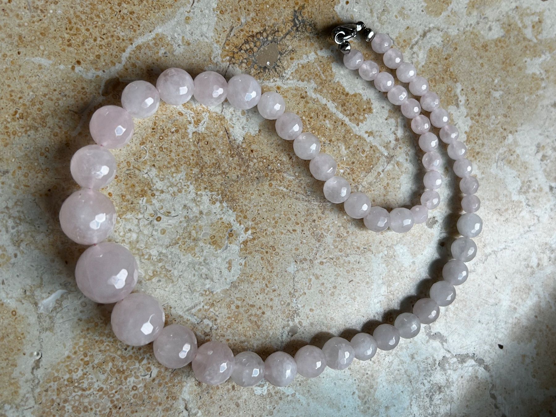 Catenine: Rosenquarz Kette, facettierte Perlen – Usato da Laufen venduto da Bellebellezza 4