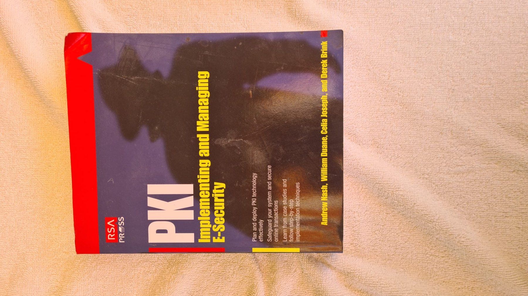 Livres: PKI Implementing and managing – D'occasion à Uster par bobnemet