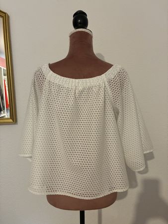 Maje Bluse weiss Lochmuster weiter Schnitt Grösse 3