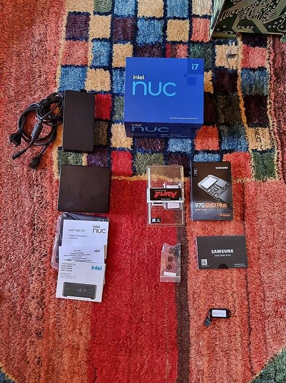 Intel PC: Intel NUC 11 Perf Kit | 2TB M.2 970 EVO Plus | DDR4-3200 RAM – Usato da Hofstetten BE venduto da Riccedit