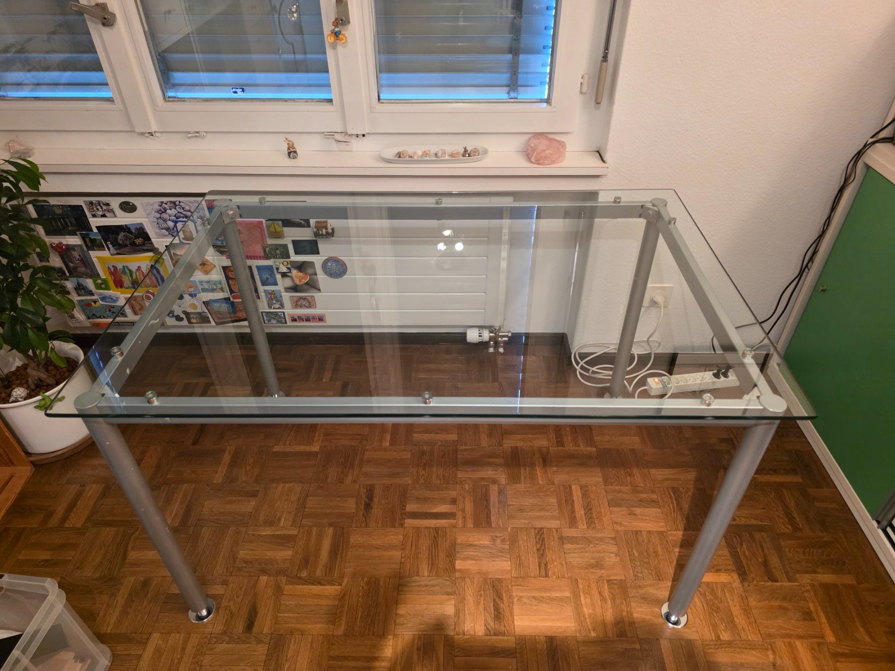 Tische: Glastisch – Gebraucht aus Zürich von Stampfi