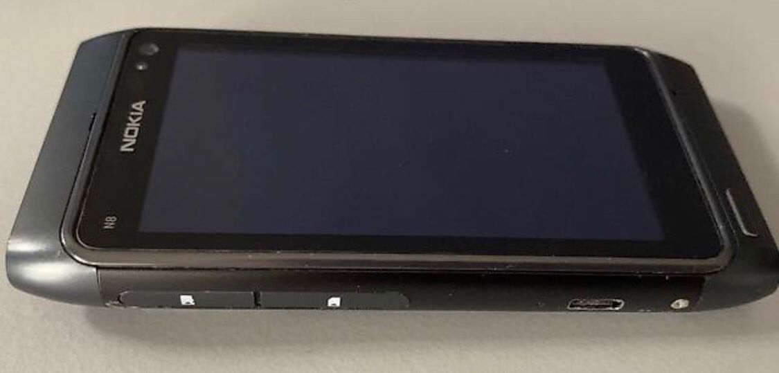 Nokia Telefoni cellulari / Smartphones: Nokia N8 – Usato da Frauenfeld venduto da berk39 4