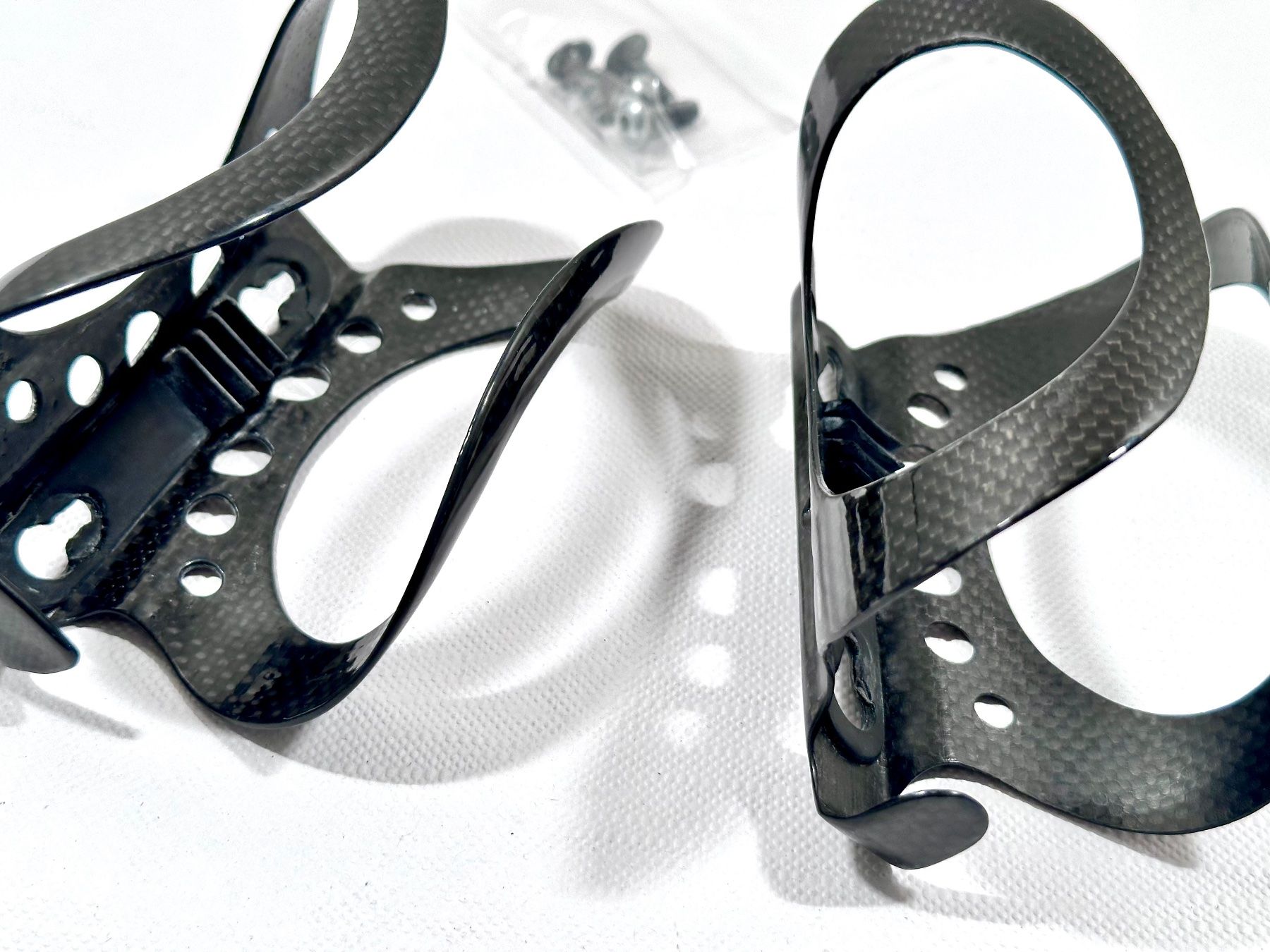 Pezzi di ricambio: Unknown carbon Bottle Cage Flaschenhalter Set - 2 Stück – Usato da Luzern venduto da bikeandbeltcom 2
