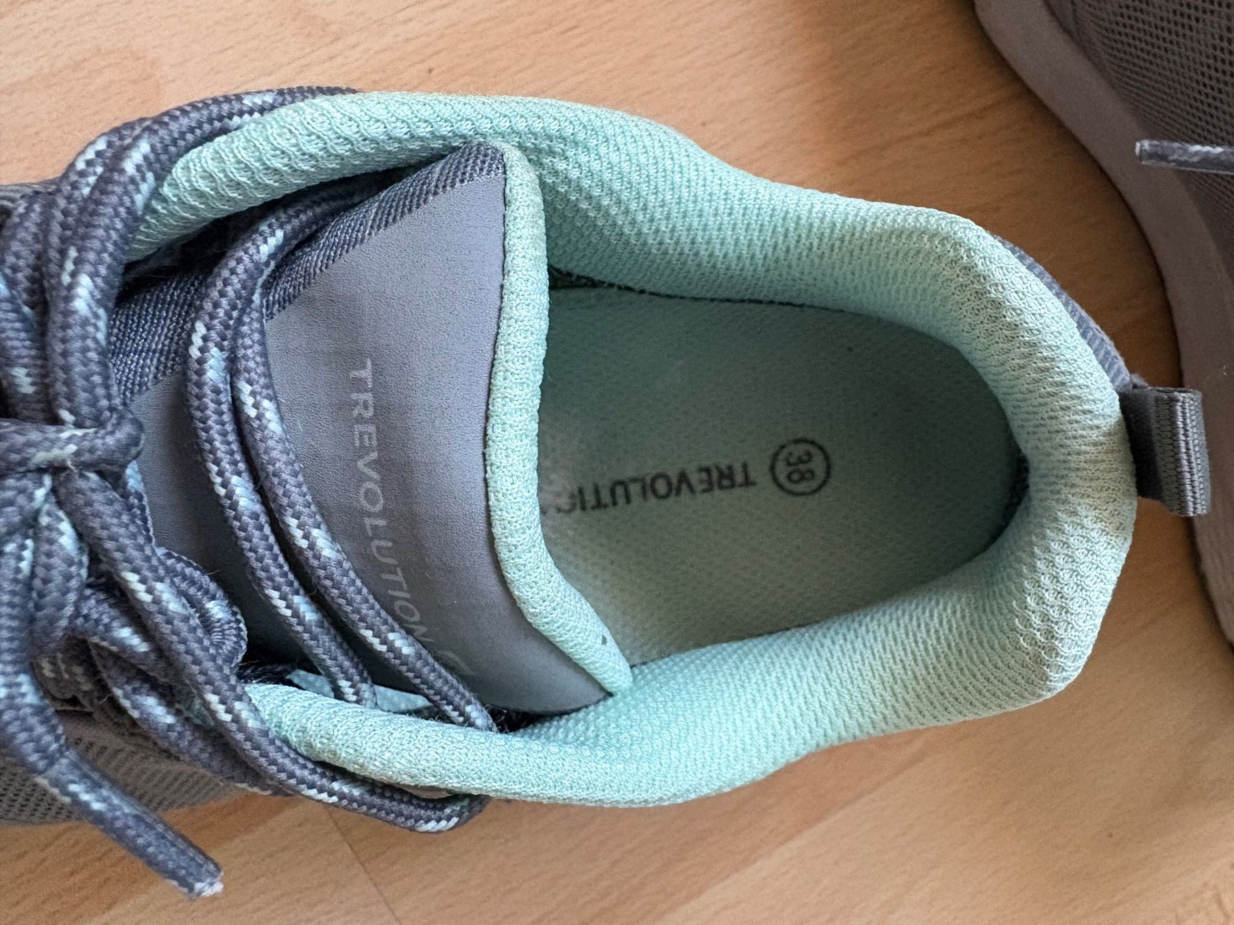 Trevolution Herrenschuhe: Trekking Schuhe Trevolution, Grösse 38 – Gebraucht aus Subingen von chaenunr1 2