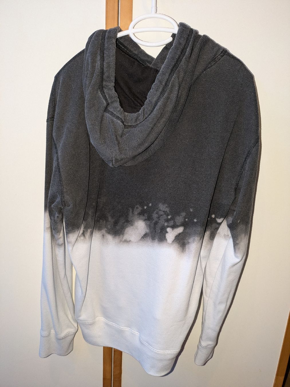 Hollister Maglioni & Felpe: Hoodie Hollister / Gr. S – Usato da Kleinandelfingen venduto da ginaaks 1