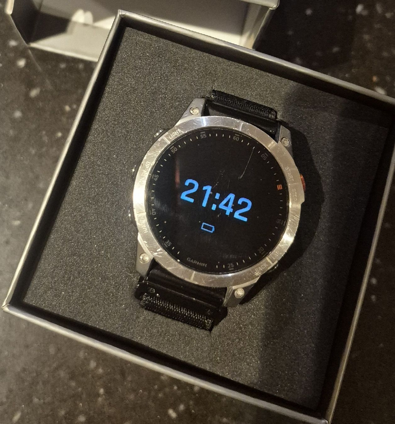 Garmin Montres: Garmin Epix Gen 2 Smartwatch – D'occasion à Wikon par MaxandMax 1