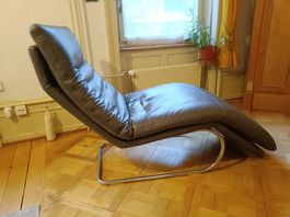 Relaxliege Freischwinger