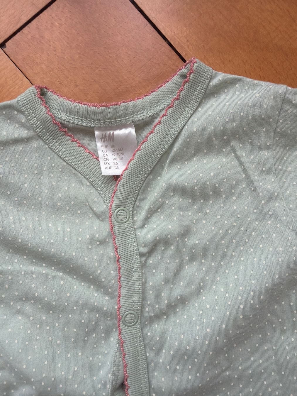 H&M Pigiama & Simili: H&M Baby Pyjama – Usato da Solothurn venduto da Vintage87 1