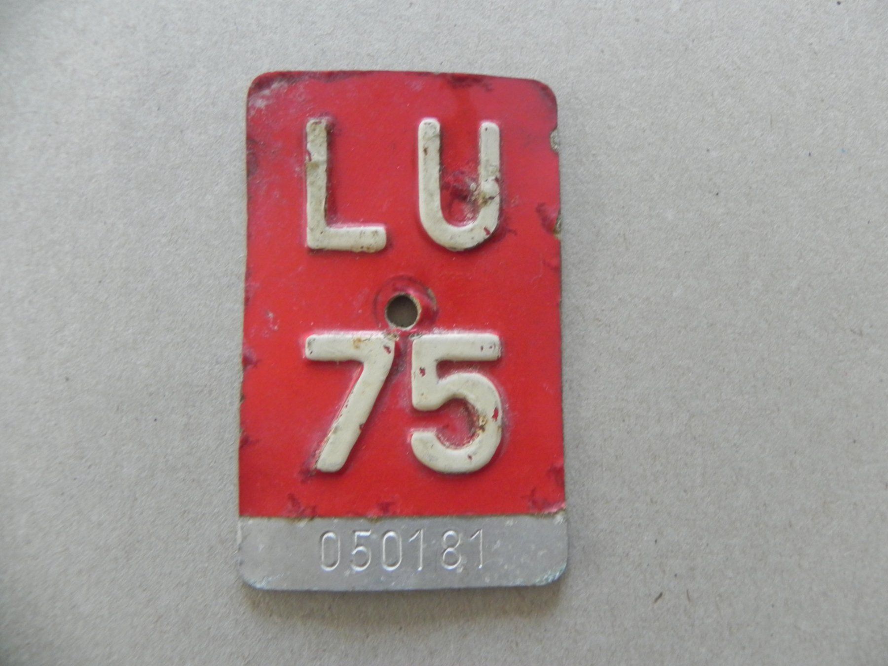 Schilder: Velonummer Rad Velo Nummer LU 75 Luzern 1975 Geschenk – Gebraucht aus Siebnen von krimsie