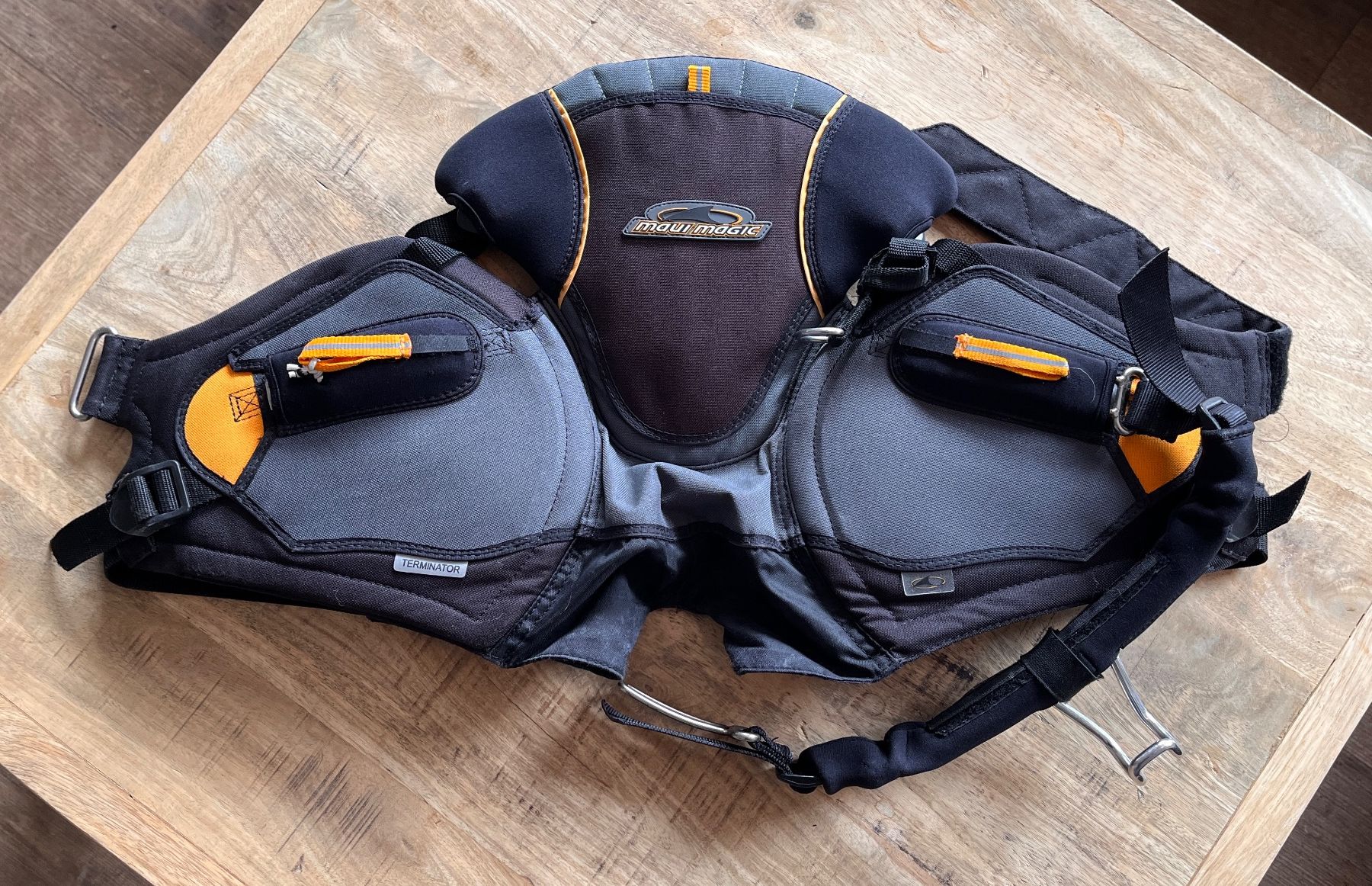 Sport dell'aria & Aquiloni: Harnais Kitesurf "Aviator Seat" / Taille S – Usato da Saas-Fee venduto da Pisen 4