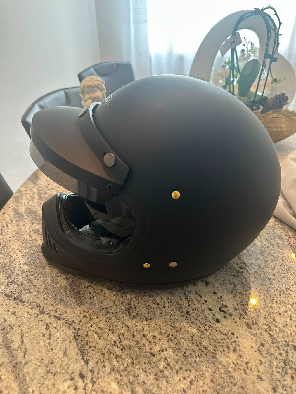 Caschi & visiere: Shoei Ex Zero Motorradhelm Black | Mit Helmsack – Usato da Würenlingen venduto da sil_66xg 1