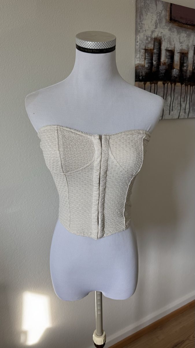 H&M Tops: Damen Top H&M Gr. 34 – Gebraucht aus Schaffhausen von Fixier