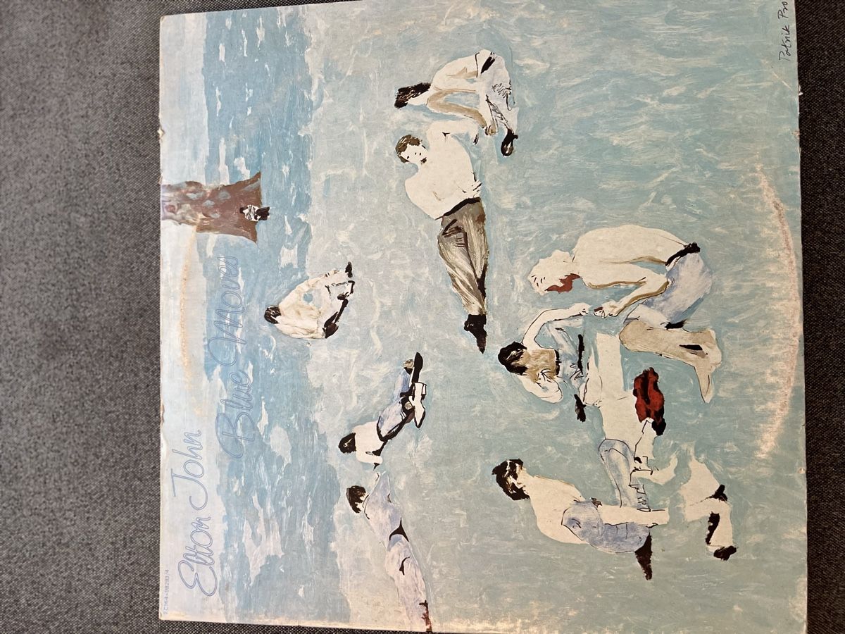 Dischi in vinile: Elton John - Blue Moves – Usato da Mont sur Rolle venduto da nicola1075