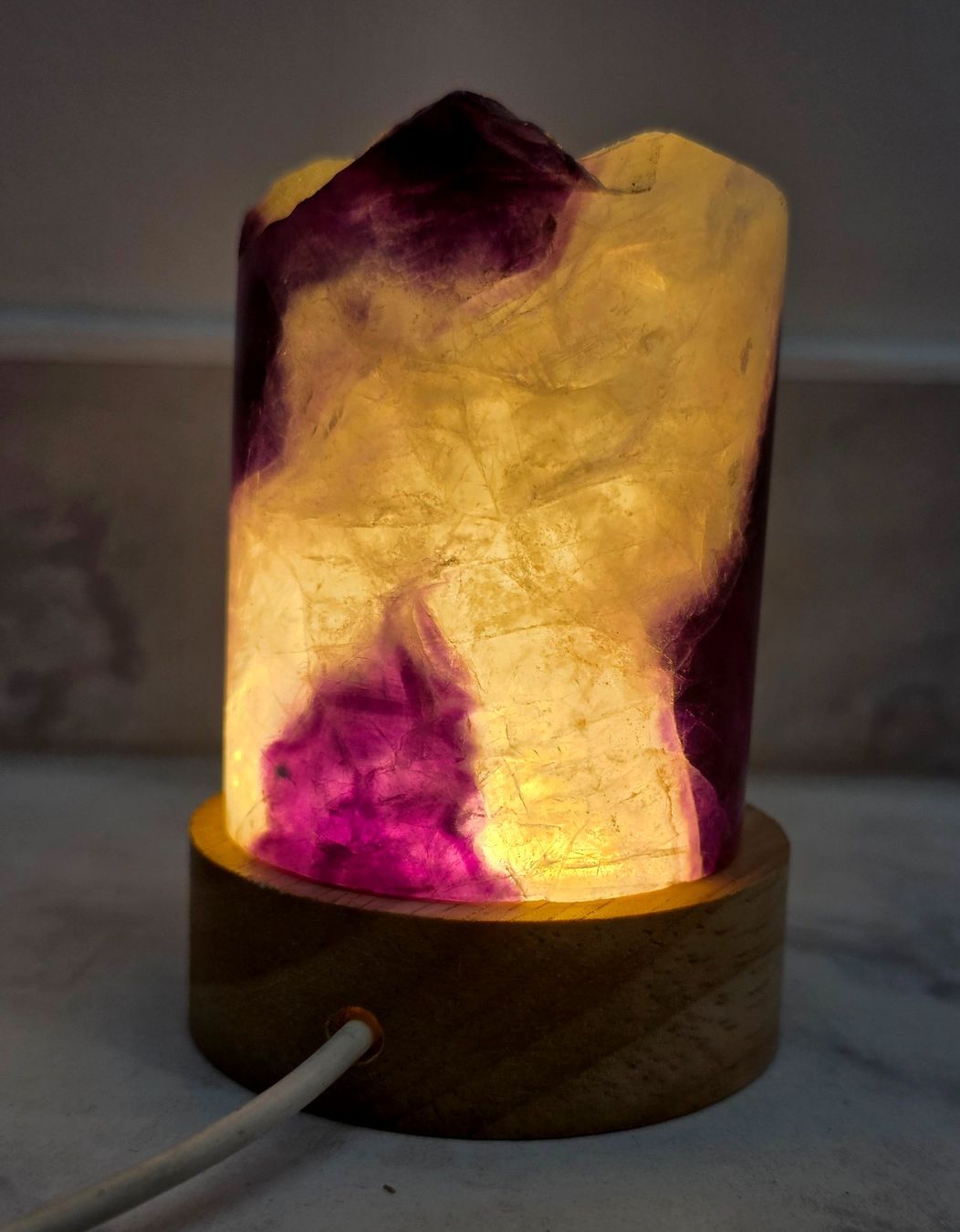 Mineralien & Heilsteine: Fluorit Lampe F6 255g – Neu und originalverpackt aus Matzingen von Shay_Crystalz