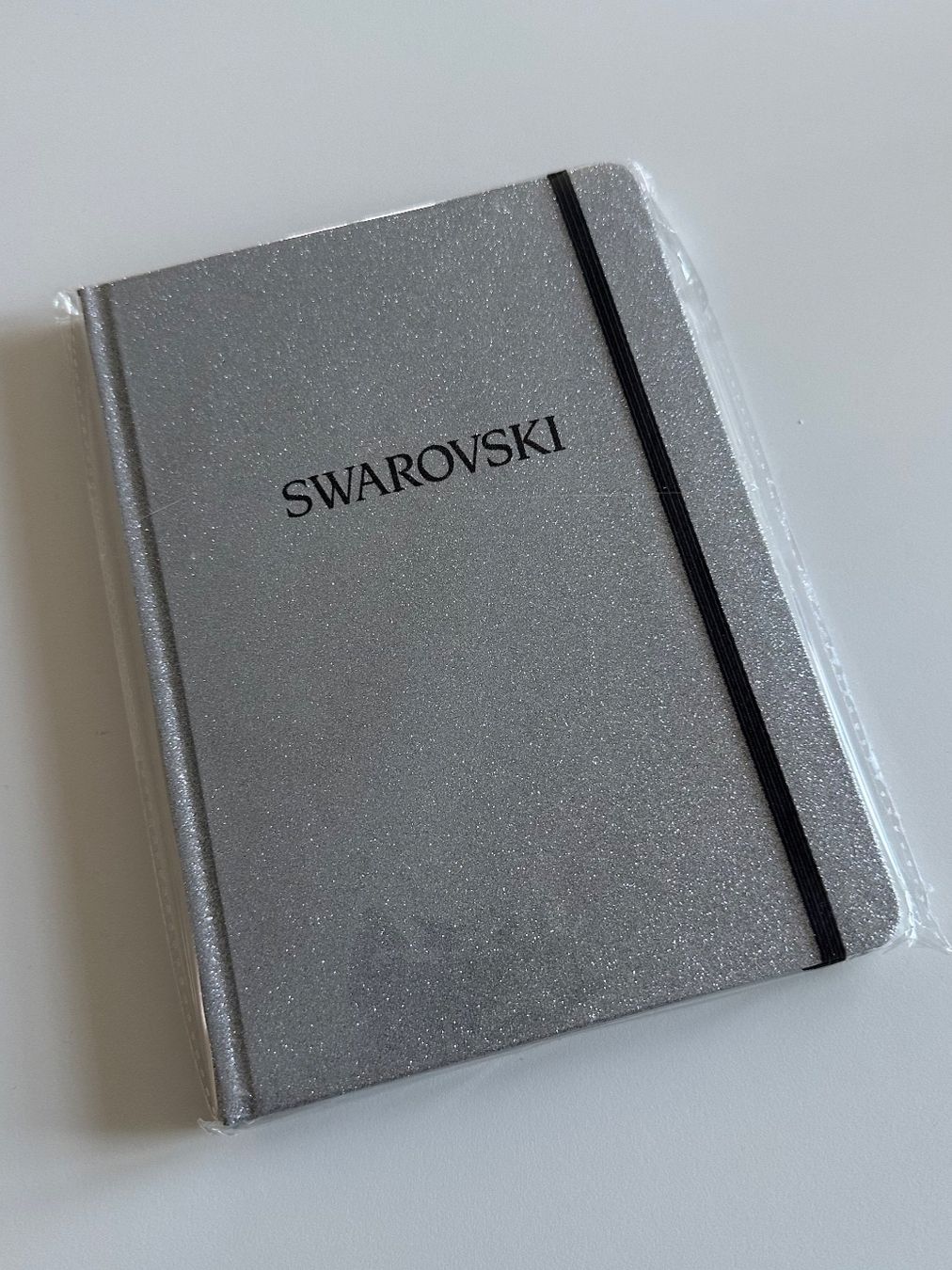 Blocchi: Swarovski Notizbuch silber – Nuovo e nell'imballaggio originale da Malans GR venduto da LoBee
