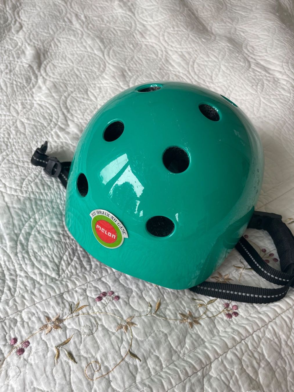 Caschi: Melon Kinderhelm XXS-S, Grün – Usato da Zürich venduto da Kafu