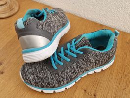 Turnschuh/Schuh sehr weich ,Panther,Gr. 37,fast NEU